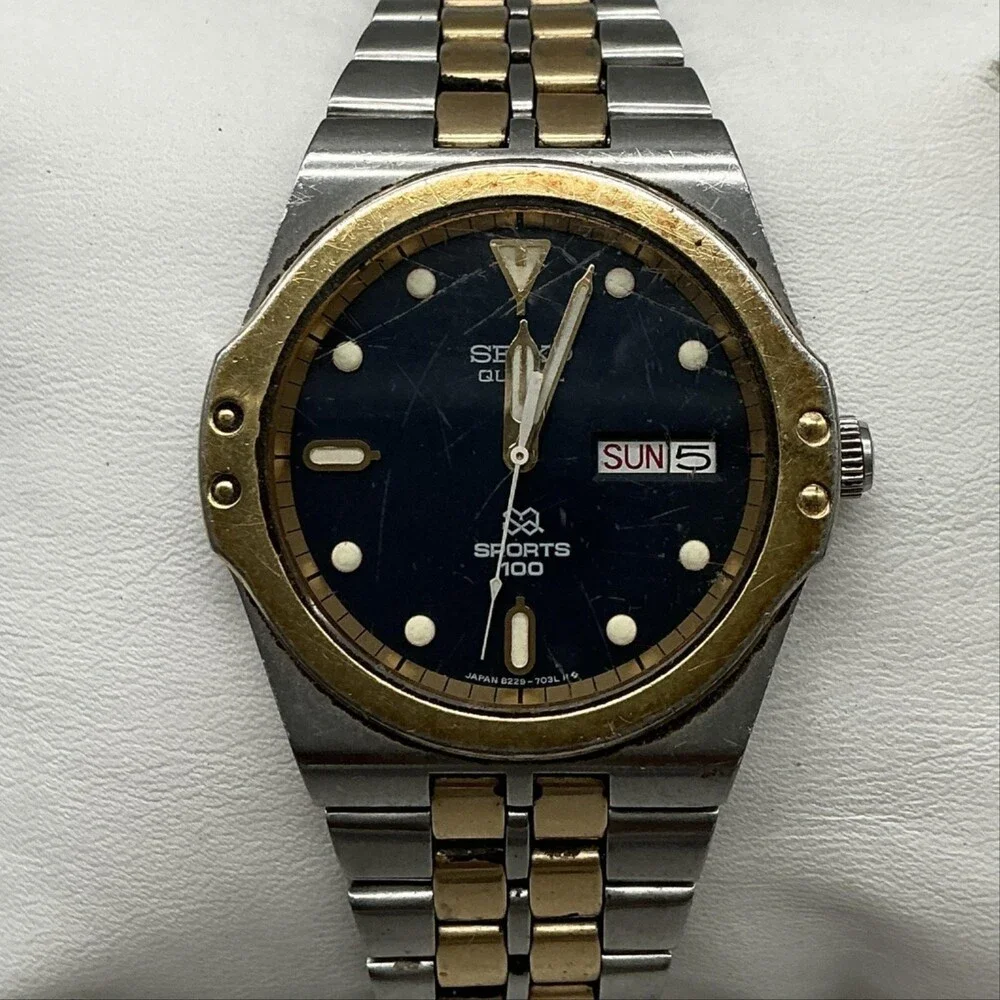 Vintage Seiko Sports 100 8229-7010 Mens Watch Two Tone 37mm Blue Dial For Parts
